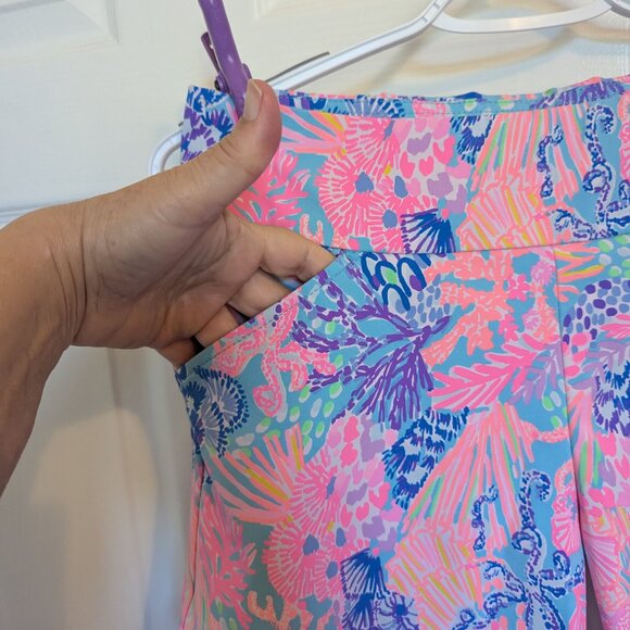 Lilly Pulitzer  Luxletic 5" Nakia Multi Splendor In The Sand Shorts | 8  UPF 50+ - Picture 8 of 12